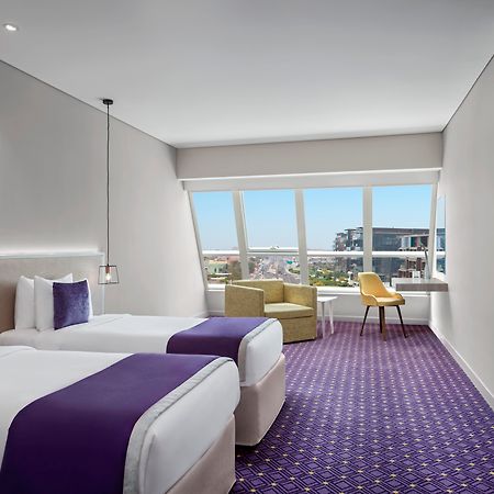 Leva Hotel Mazaya Centre Dubai Esterno foto