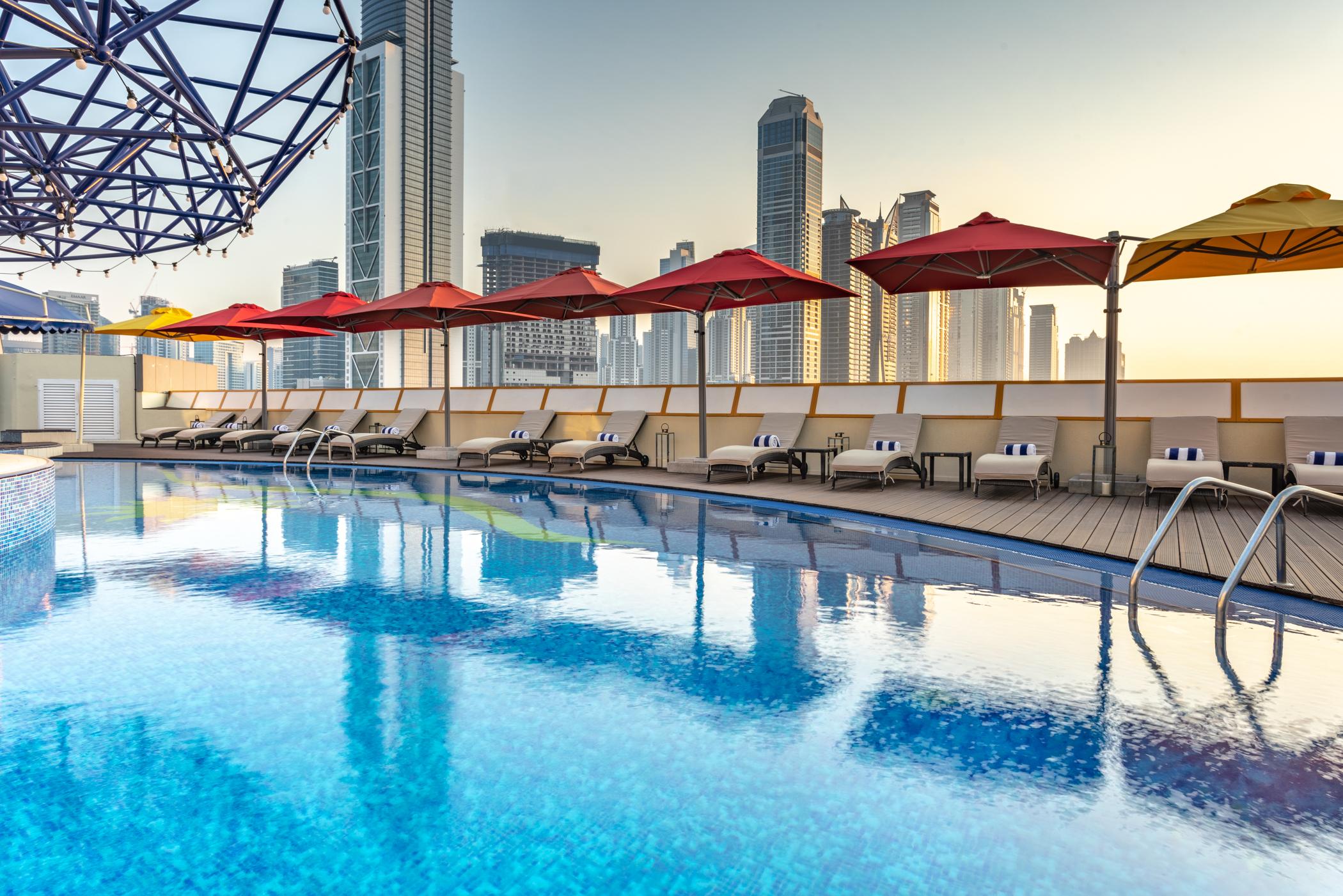 Leva Hotel Mazaya Centre Dubai Esterno foto